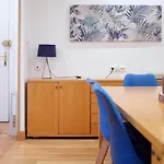 Apartmán Salaberria With Private Garage *