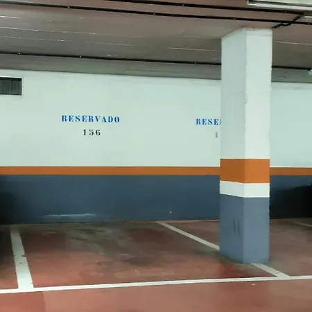 아파트 Salaberria With Private Garage *