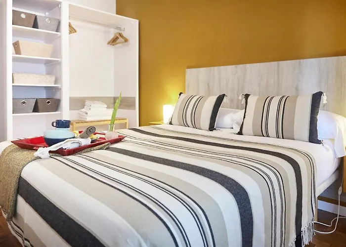 Salaberria With Private Garage Lejlighed *